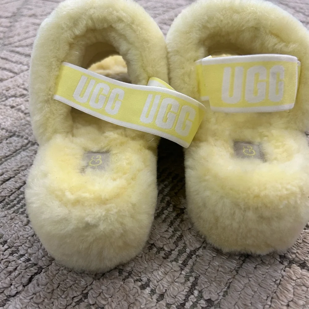 UGG Neon Soft Yellow Fluffy Slides size 11 - Picture 9 of 11